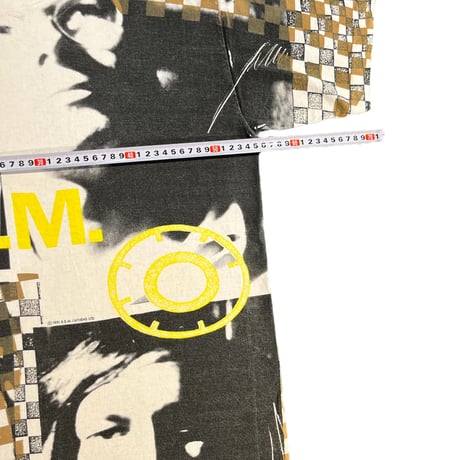 R.E.M. T-shirt RADIO SONG / feet kRS-ONE