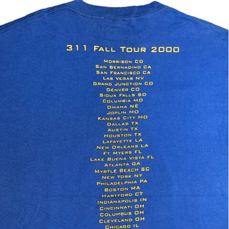 311 THREE ELEVEN T-shirt | DIRTY BOOTH