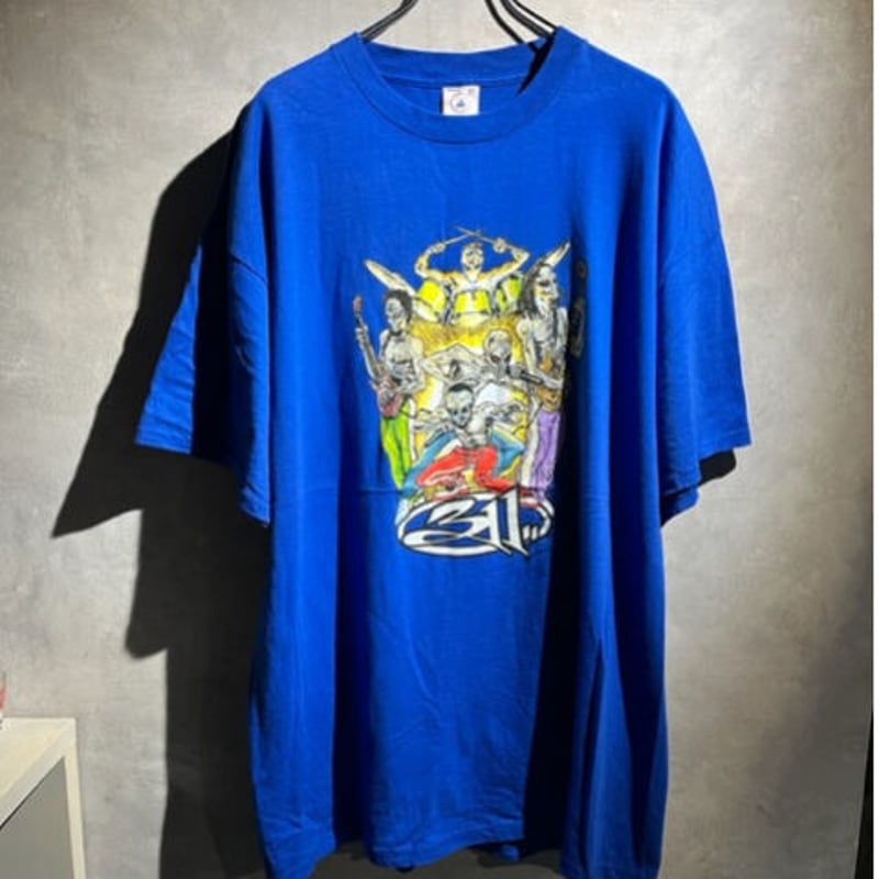 311 THREE ELEVEN T-shirt | DIRTY BOOTH