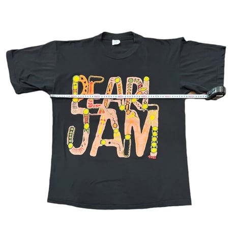 pearl jam T-shirt