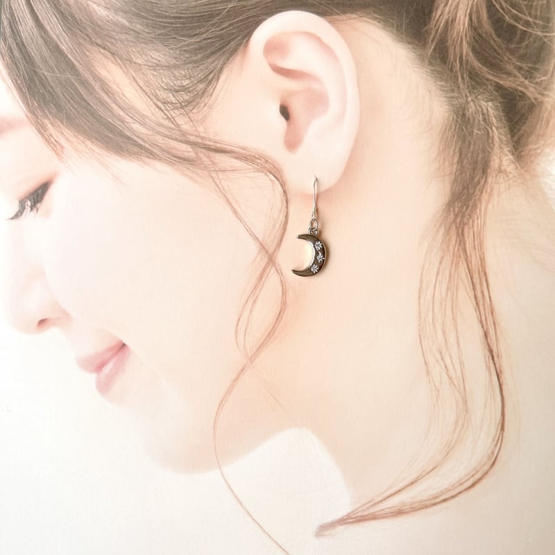 星空の音楽♪ 月とガムランボールのピアス スターリングシルバー S925 