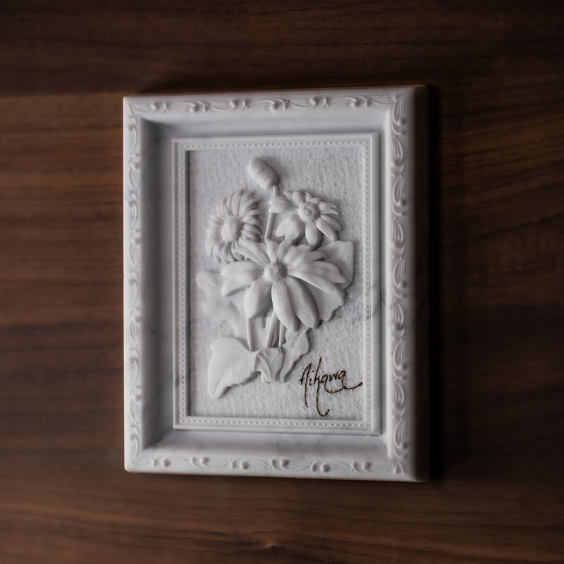 大理石彫刻】フラワーアート表札【作家サイン風】 | 石のシンシア