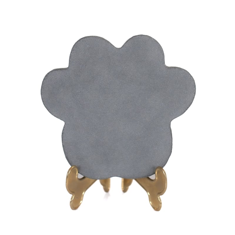 肉球型】黒御影石ペットのお墓【写真彫刻付】 | 石のシンシア