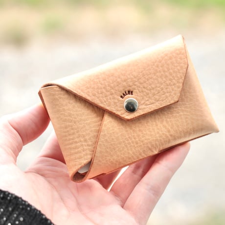 一枚革を折って作るカードケース【single piece of leather】pass case