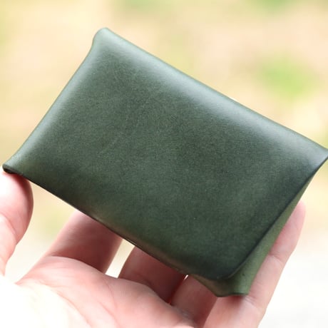 一枚革を折って作るカードケース【single piece of leather】pass case