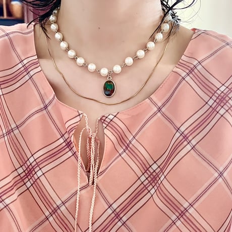 Pearl choker