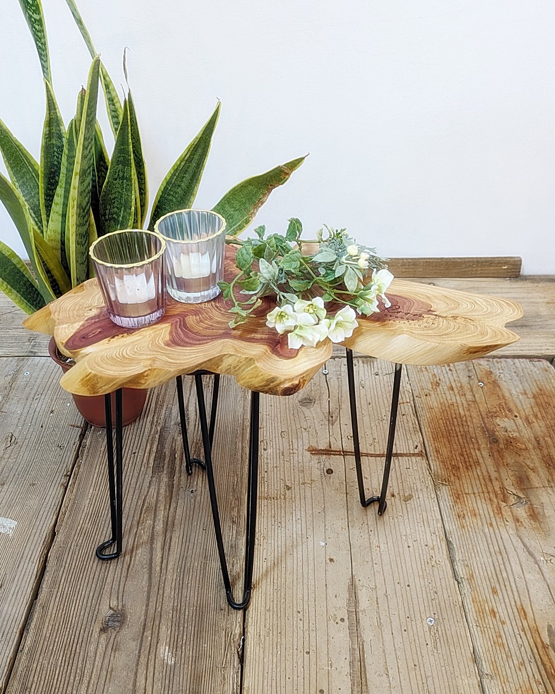 天然杉 アイアン テーブル 輪切り ミニプレート付き カイズカイブキ Iron mini Table | RoomZ interior
