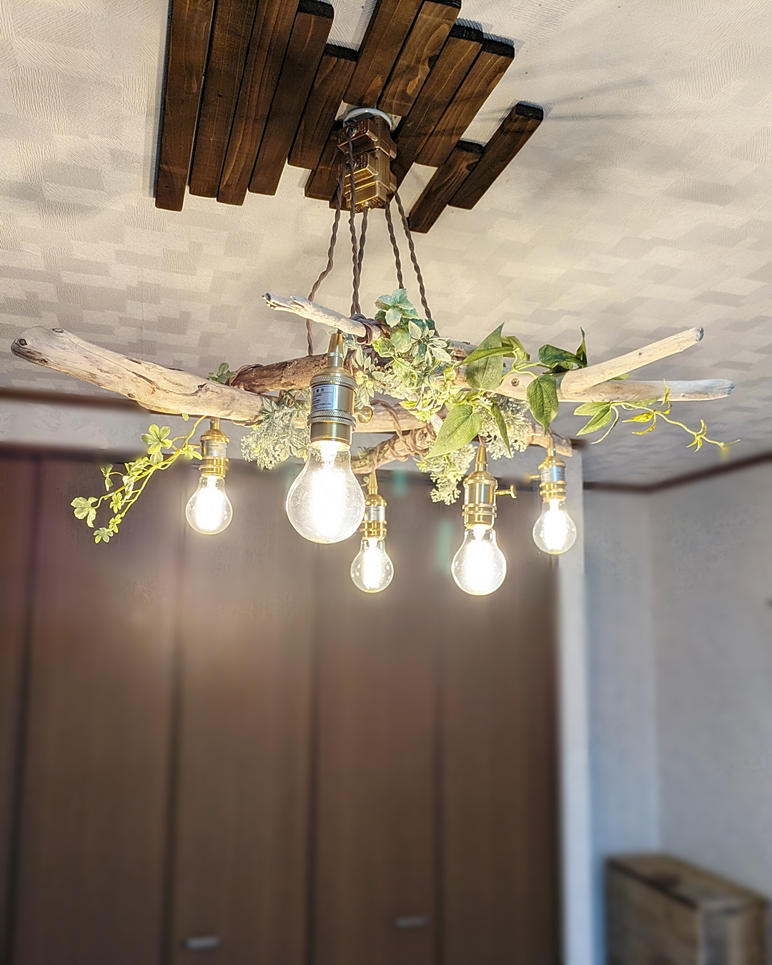 ② 灯籠 スタンドライト 流木 インテリア 和家具 流木 ② 灯籠 スタンドライト 流木 インテリア 和家具 流木