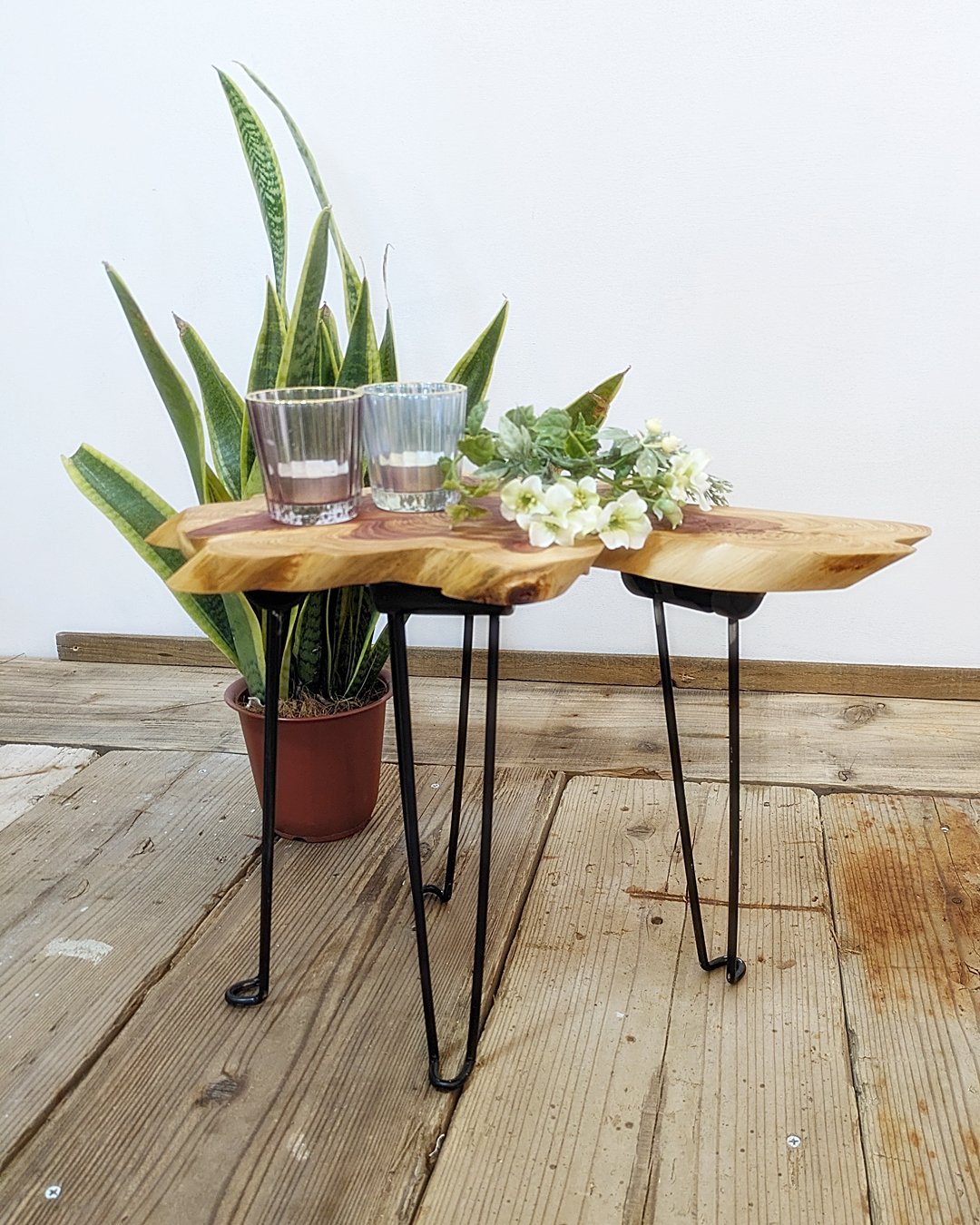 カイズカイブキ Iron mini Table | RoomZ interior