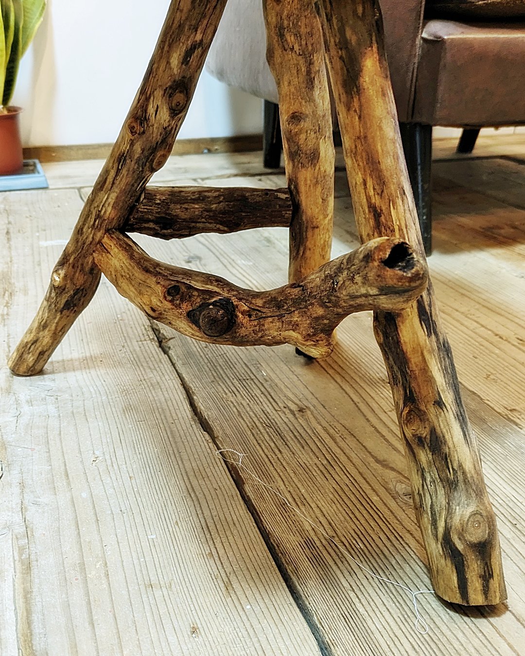 楠と流木脚 SideTable | RoomZ interior