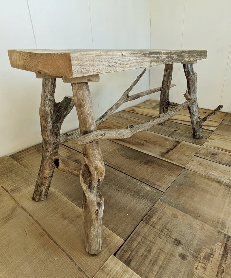 ROOM'Z TheGarden 古足場板と流木 GardenTable ＆ Bench |