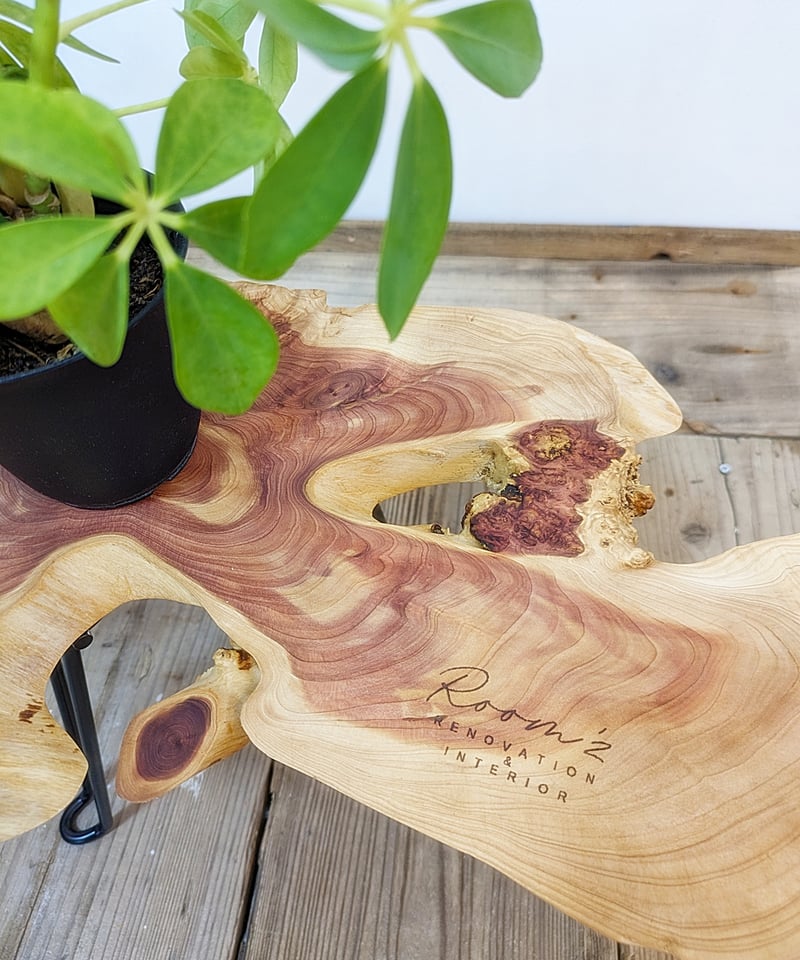 カイズカイブキ Iron low Table TypeC | RoomZ interior