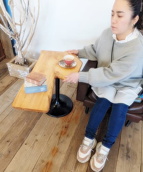 檜　SideTable