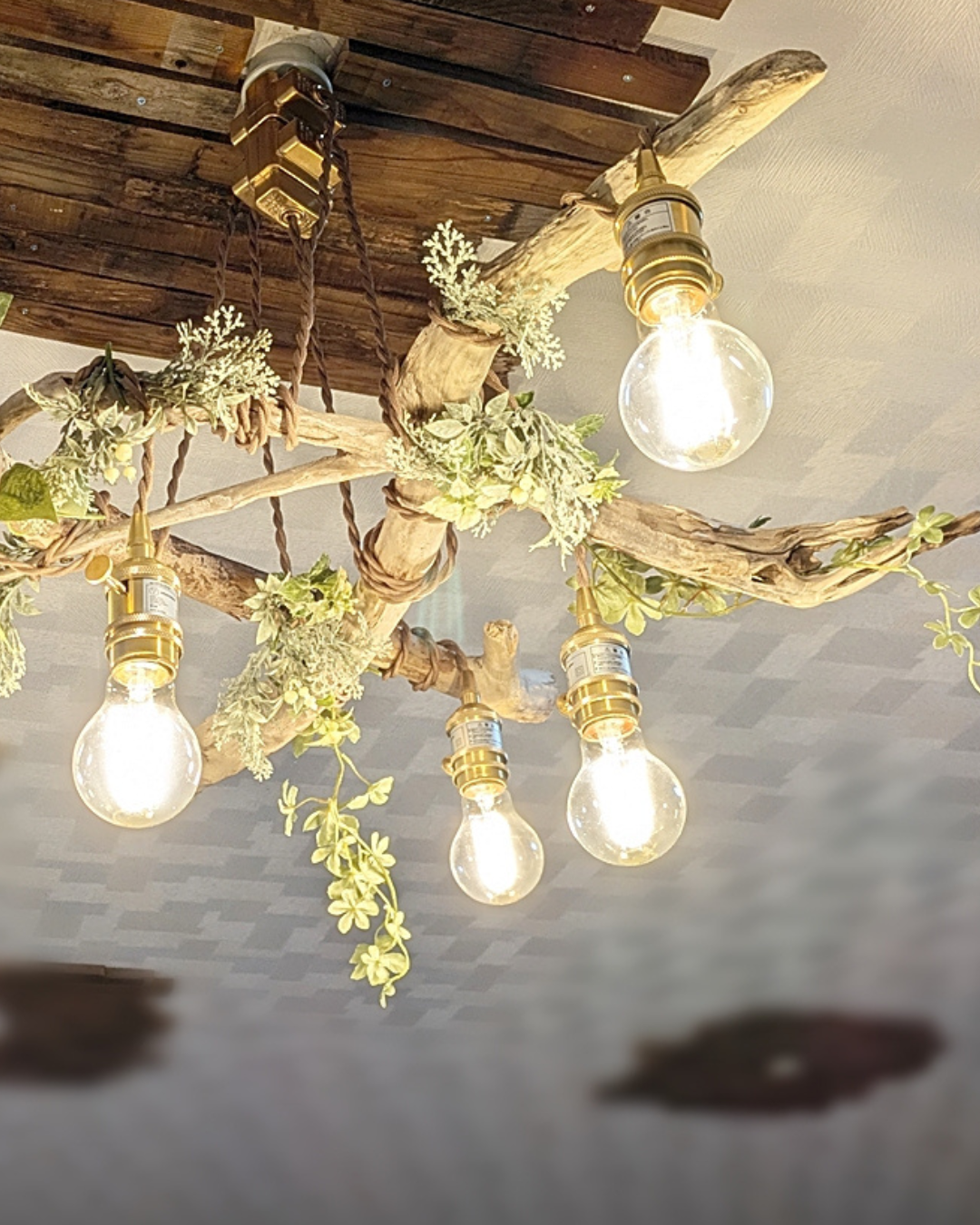 ガラスペンダントライト　流木(最終値下げ) ガラスペンダントライト 流木(最終値下げ)