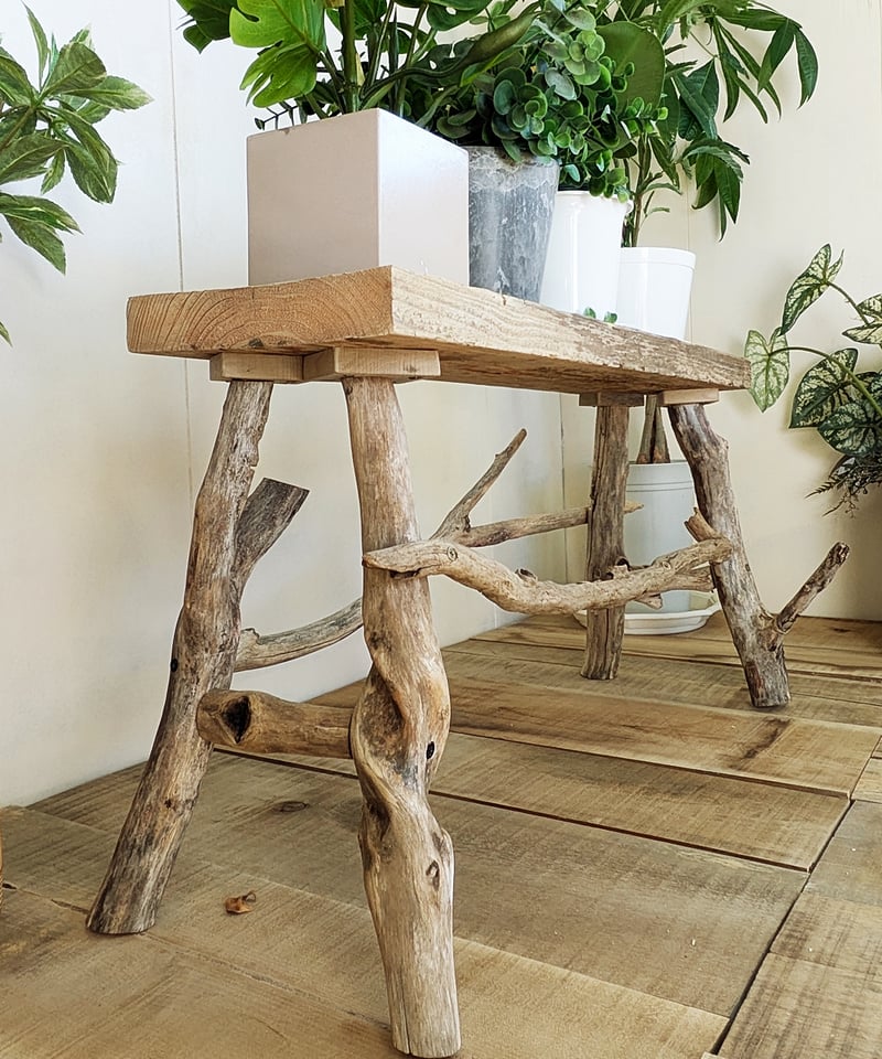 ROOM'Z TheGarden 古足場板と流木 GardenTable ＆ Bench |