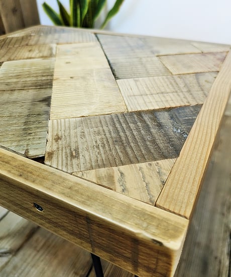re:wood project結　小さな机　①②