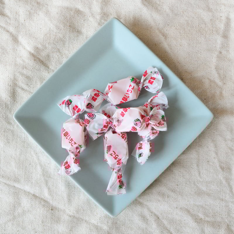 岐阜いちごソフトキャンディ | ナニワのソフトこんぶ飴 - オンライン