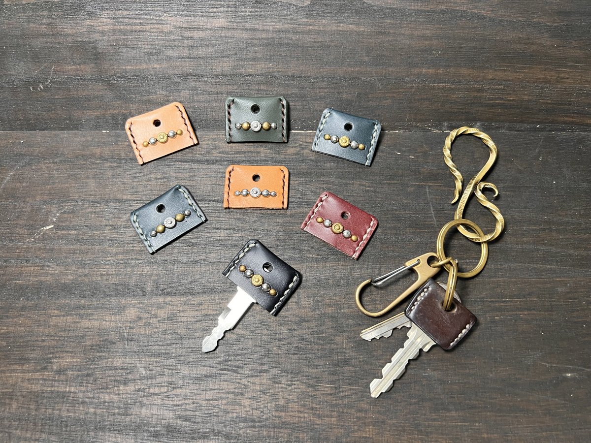 スタッズキーカバー | HENNRY