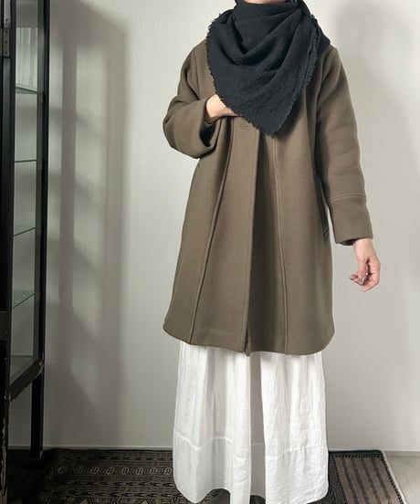 warmie. / square wool stole