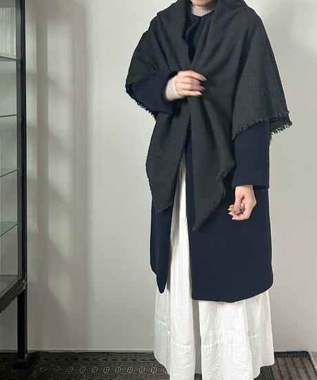 warmie. / square wool stole