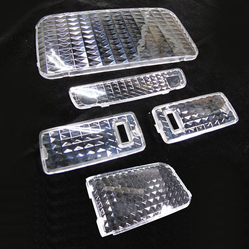 ハイエース　ルームランプカバー　ハイマウント　アームレストセット Amazon.co.jp: AuoKeer ハイエースDX/レジアスDX専用