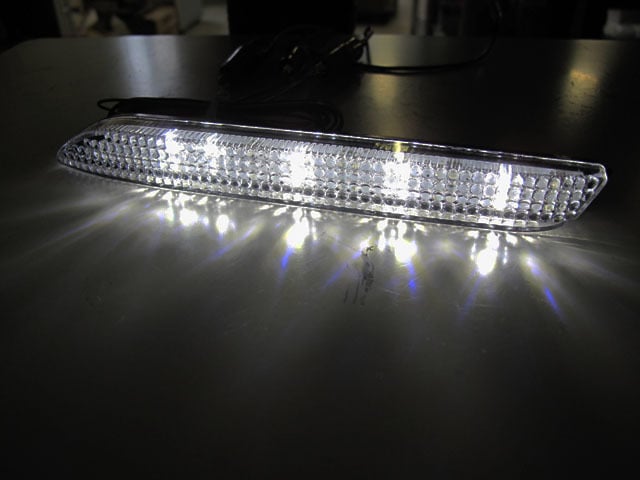 行灯 TST Industries ZX-4Rウィンカー内蔵LEDテールライト｜AxxL