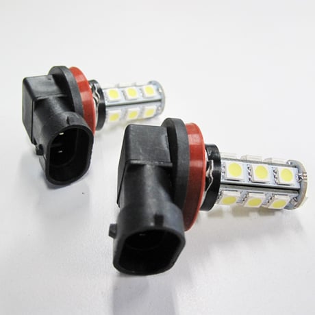 H16 トヨタ用（プリウス/アクア） / LEDフォグランプ / 3チップ SMD / 18連 / 白 / 無極性/ 2個/互換品