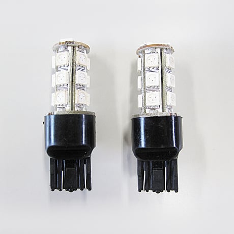 T20 / 3CHIP SMD 18連 / ダブル球 (赤) / 2個セット / LED / 超高輝度 / 互換品