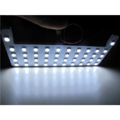 プリウス50系  (Sグレード・サンルーフ無し車用) /ルームランプセット/ 7ピース/136発 全SMDタイプ/LED/ 互換品