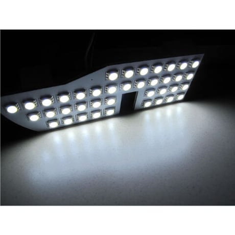 プリウスα (40系) / ルームランプセット / 8ピース / SMD 合計118発 / 白 / LED 互換品