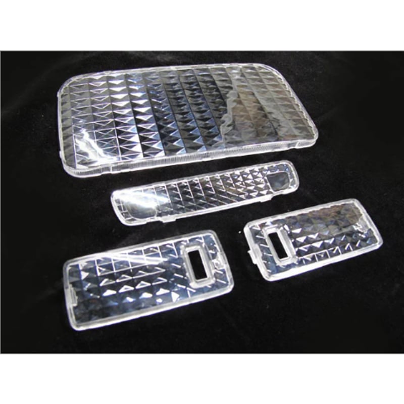 クリスタルカットルームランプレンズカバー/200系ハイエース 1