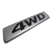 mj200 / 4WD / メタルエンブレム / シルバーベース / 文字 黒 / 83x20mm / 互換品