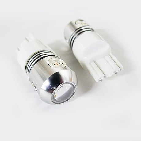 24Ｖ用 /T20 / 爆光9.5W / ダブル球 / 無極性/ 赤 /2個/LED/5W+(1.5W×3) 合計9.5W/互換品
