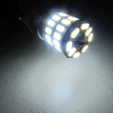 T10 / 36SMD / 前面８個+側面２８個 / 白/ 2個 / LED / 広角照射 / ポジション ランプ等 /互換品