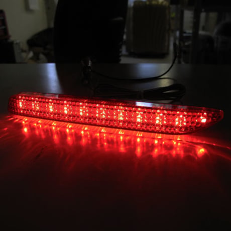 LEDリフレクター / レッドレンズ / 70系 ノア ・ ヴォクシー 用 / トヨタ / 互換品