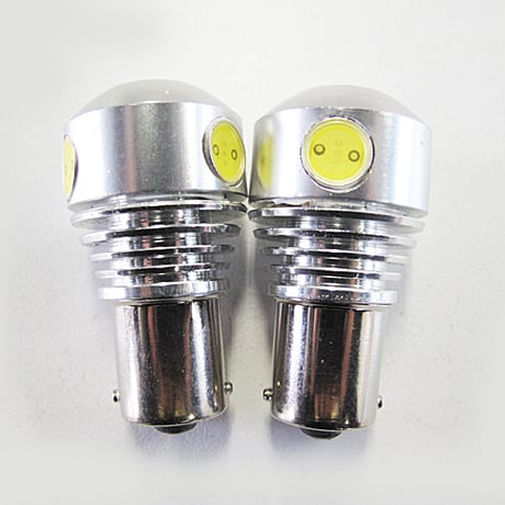 12Ｖ用/S25 / 9.5W搭載 / シングル球 / 180°/ 白 / 2個 / LED/ CREE製最新チップ搭載/互換品
