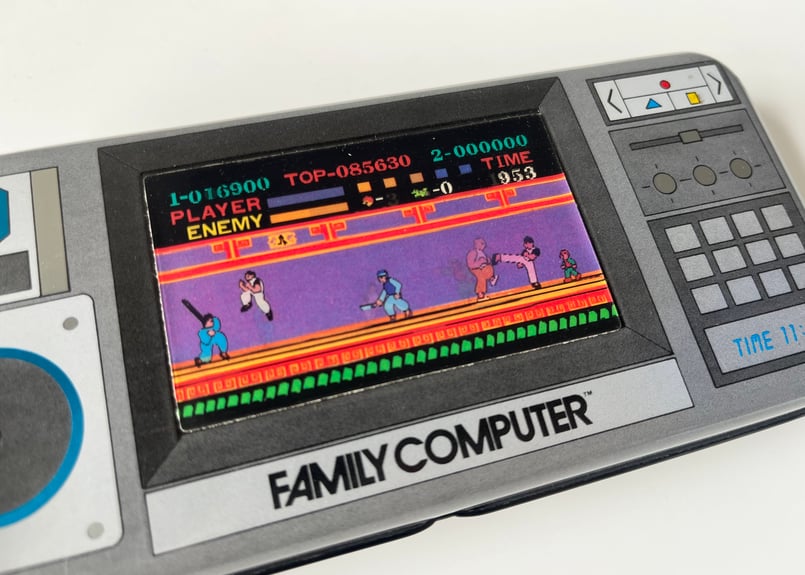 ファミコン　カンペン　缶ペン　スパルタンX　筆箱　未使用未開封 ファミコン缶ペン「スパルタンX」 | ink stain online store