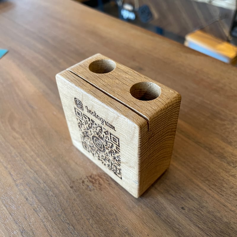 木のQRコードスタンド ペン＆カード立て（彫刻代込み） | 雑貨屋 Crix