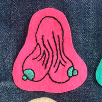 BOOBSBALLS 刺繍　ピンク