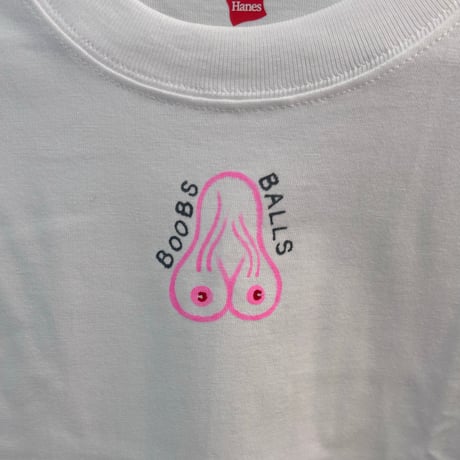 手描きBOOBS BALLS Tシャツ ピンク