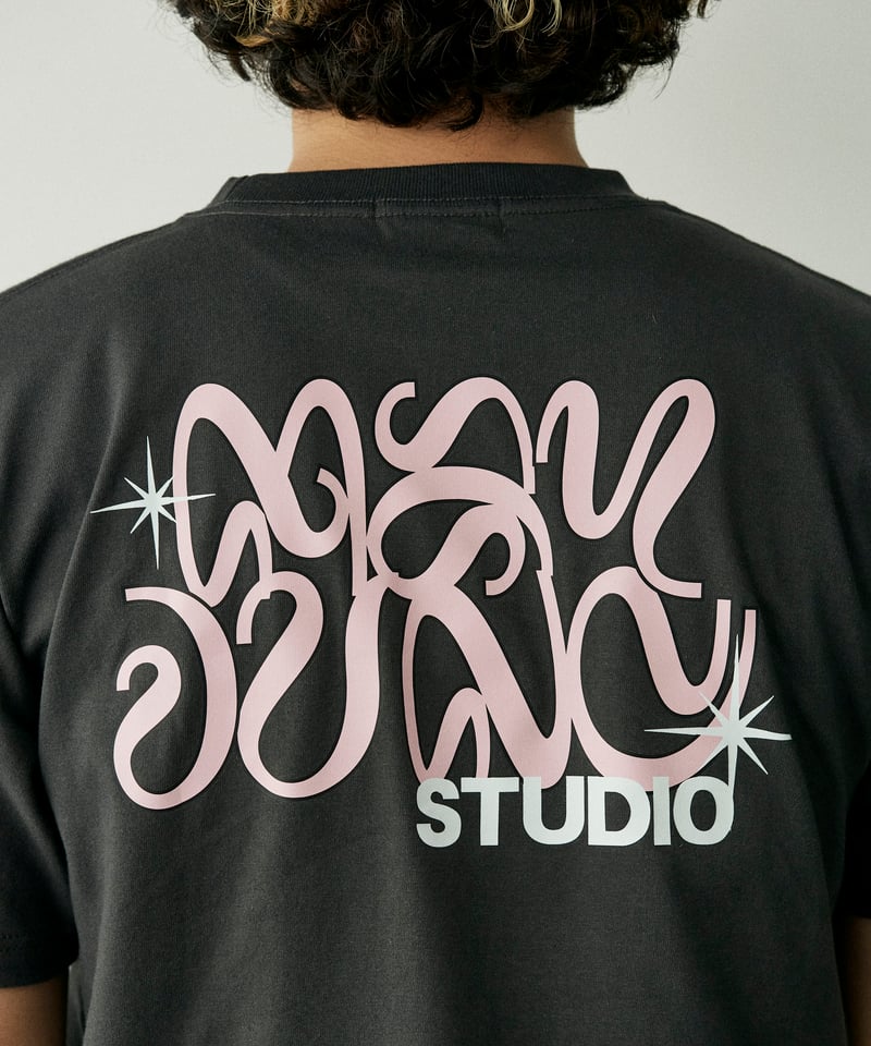 Graffiti Tee /BLACK x Pink | MAYJUNC/ メイジャンク