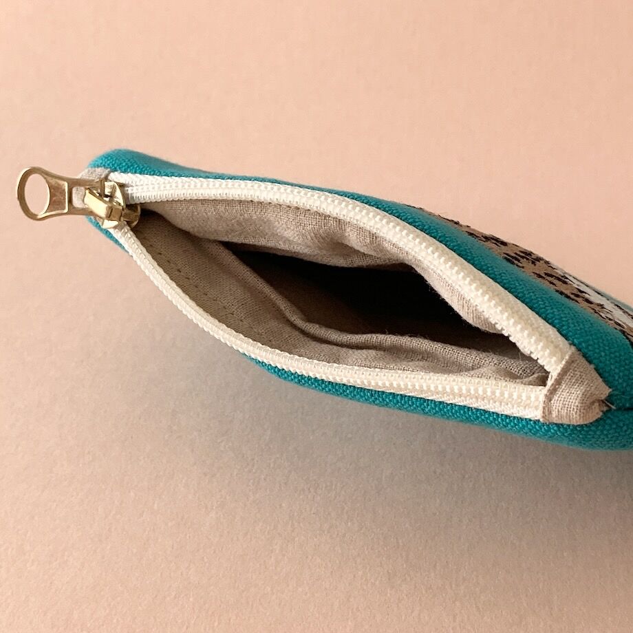 レオパード刺繍ポーチ | pretty things & gifts レオパード刺繍ポーチ | pretty things & gifts