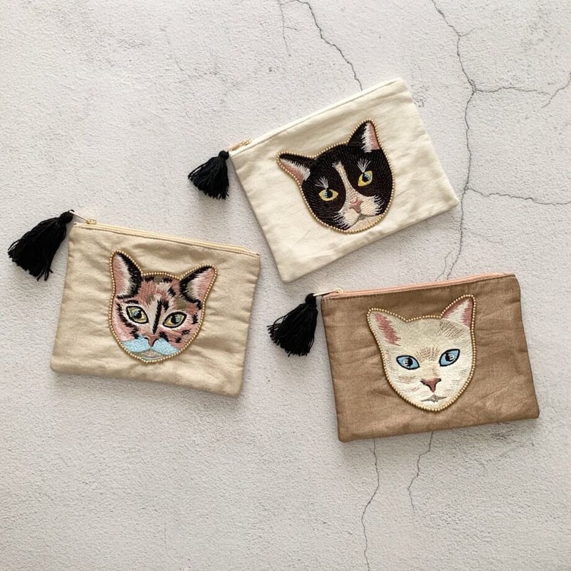 キャットフェイス刺繍ポーチ | pretty things & gifts キャットフェイス刺繍ポーチ | pretty things & gifts