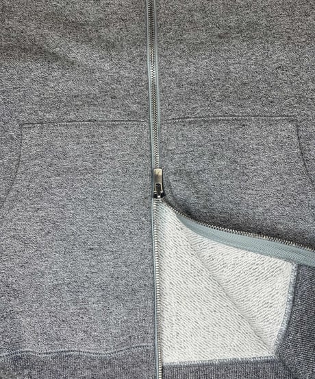 ジップアップフーディー（Zip up Hoodie）GRAY