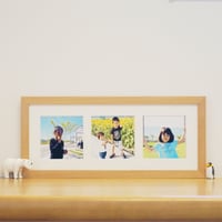 『 千 』無垢 ビーチ(ブナ)材の3つ窓フォトフレーム（89x89mmのスクエア写真が３つ入ります。)自然オイル仕上げ