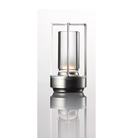 アウトドアを感じさせる遊び心満載のテーブルランプ/LED　-KR-1005