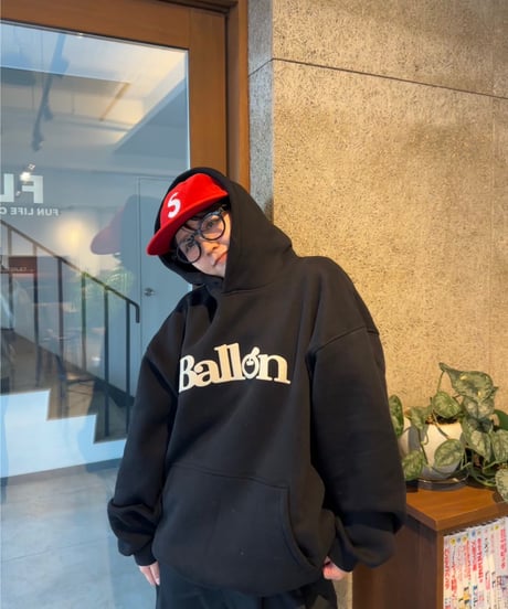 balloon logo foaming hoodie