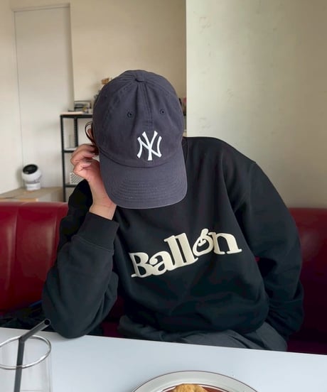 balloon foaming crew sweat