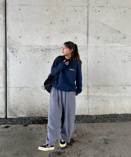 balloon logo crew sweat
