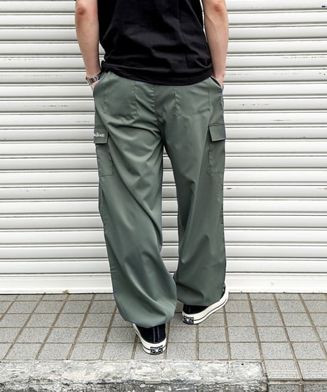 balloon easy wide cargo pants / khaki